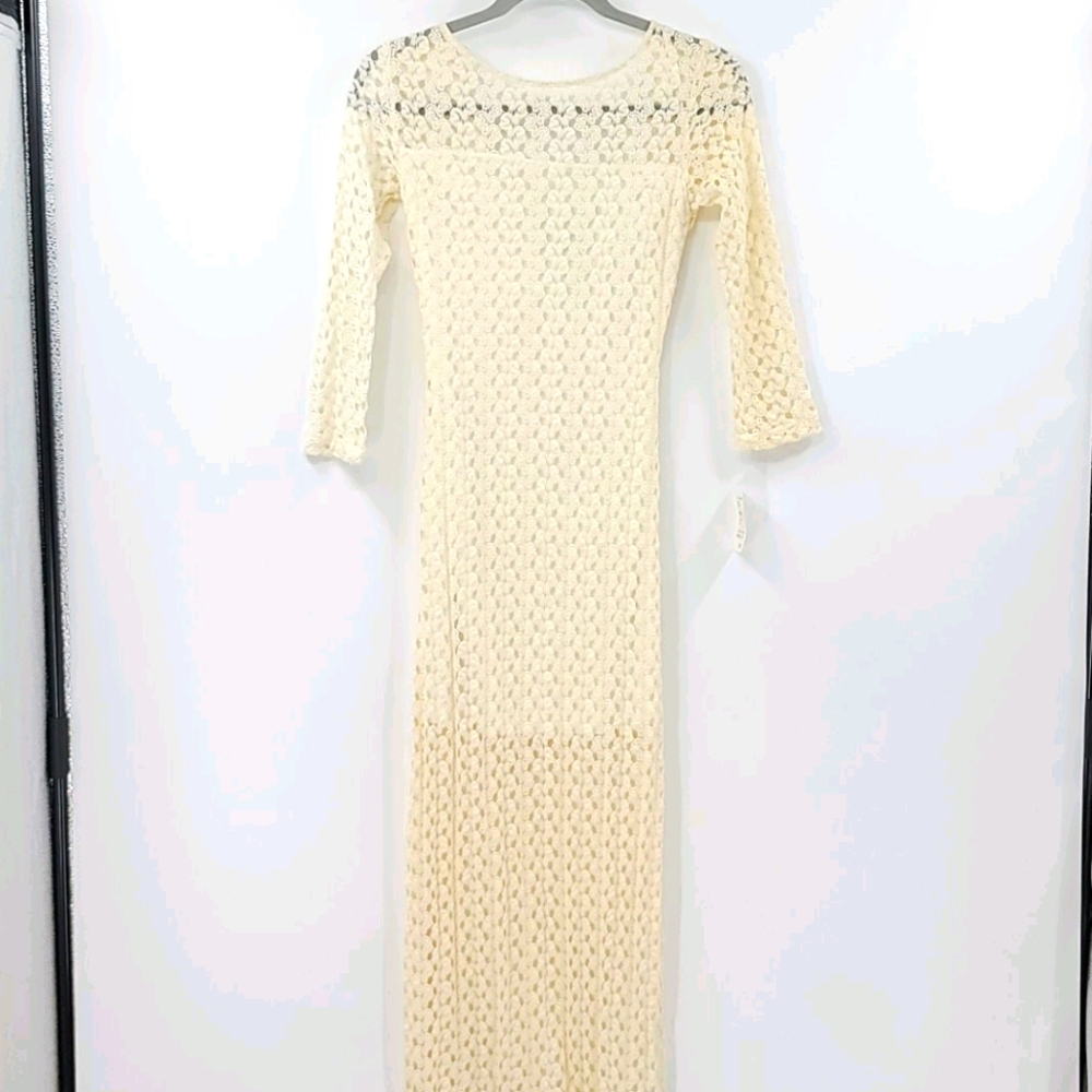 Mimi Chica Cream Lace Maxi Dress